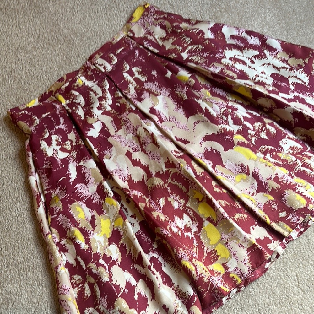 Tibi mini skirt size 2 - in very good condition.
